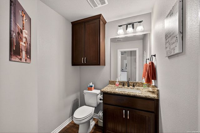 4317 CR 251, Hondo, TX 78861