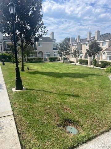 2300 Maple Avenue 80, Torrance, CA 90503