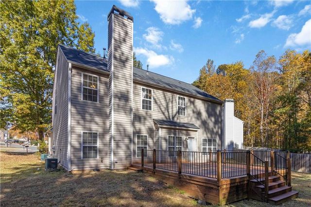 3967 Moos Creek Court, Loganville, GA 30052