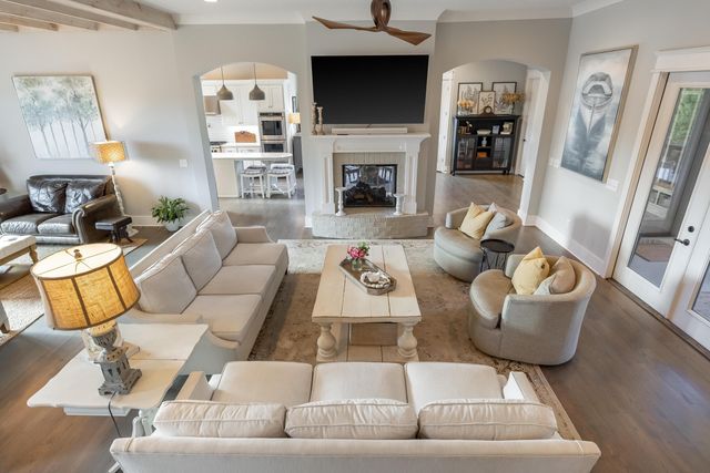 8002 Jonathan Drive, Ooltewah, TN 37363