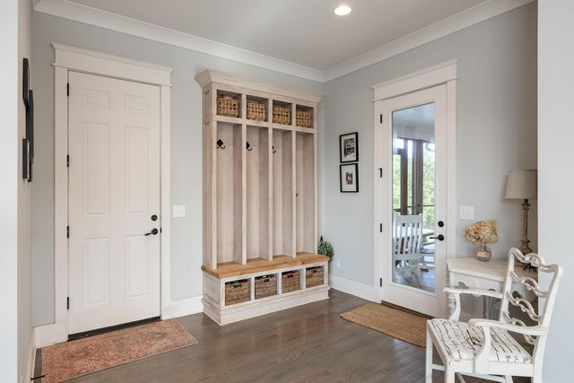 8002 Jonathan Drive, Ooltewah, TN 37363