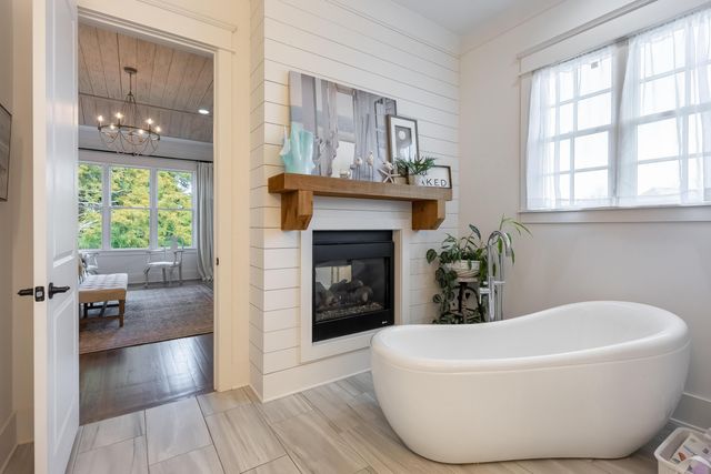 8002 Jonathan Drive, Ooltewah, TN 37363