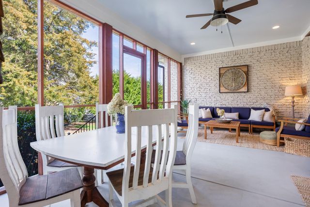 8002 Jonathan Drive, Ooltewah, TN 37363