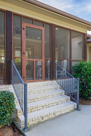 8002 Jonathan Drive, Ooltewah, TN 37363