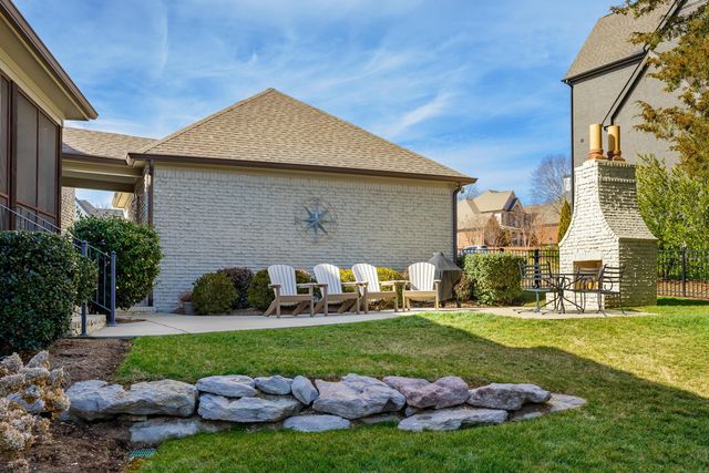 8002 Jonathan Drive, Ooltewah, TN 37363