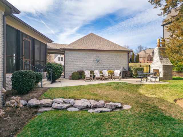 8002 Jonathan Drive, Ooltewah, TN 37363