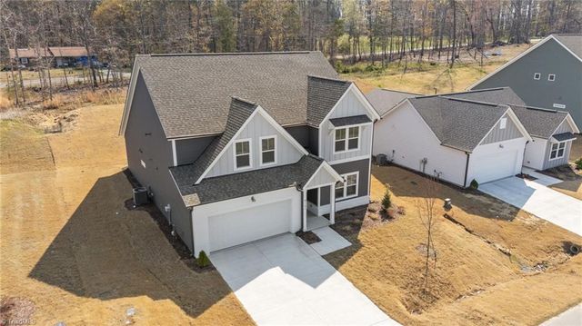 9151 Stoney River Lane, Kernersville, NC 27284