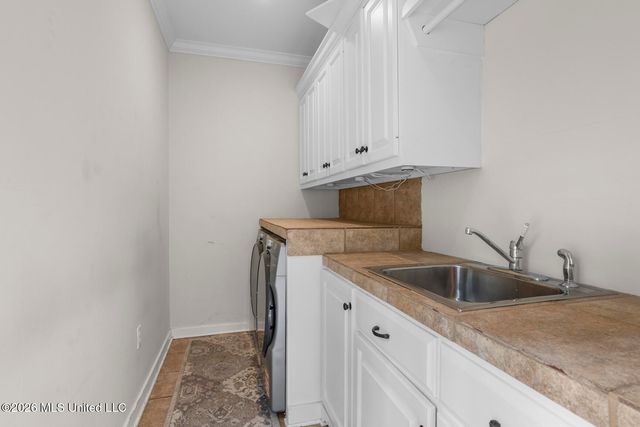 2017 Southwood Road, Jackson, MS 39211