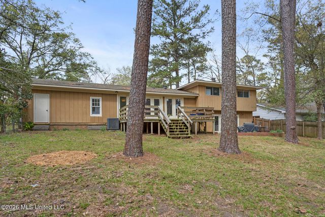 2017 Southwood Road, Jackson, MS 39211