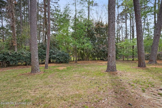 2017 Southwood Road, Jackson, MS 39211