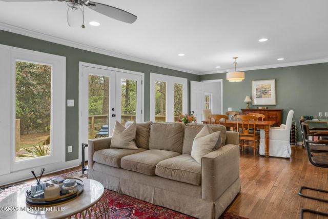 2017 Southwood Road, Jackson, MS 39211