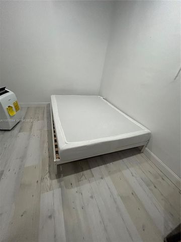 12991 NW 9th Ln B, Miami, FL 33182