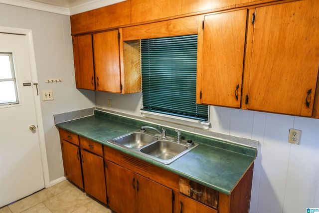 704 OLGA ANN DRIVE, Weaver, AL 36277