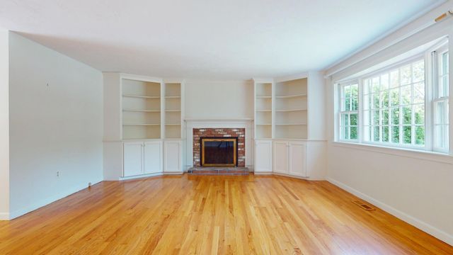 96 Pawkannawkut Drive, South Yarmouth, MA 02664