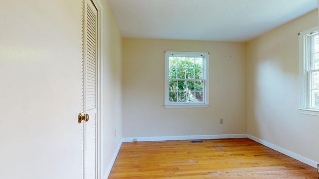 96 Pawkannawkut Drive, South Yarmouth, MA 02664