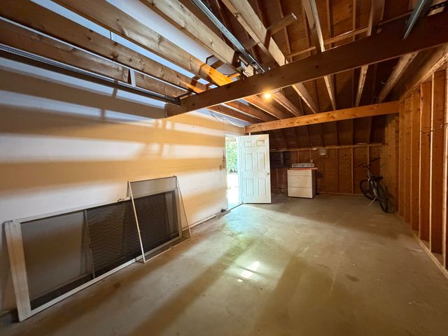 96 Pawkannawkut Drive, South Yarmouth, MA 02664