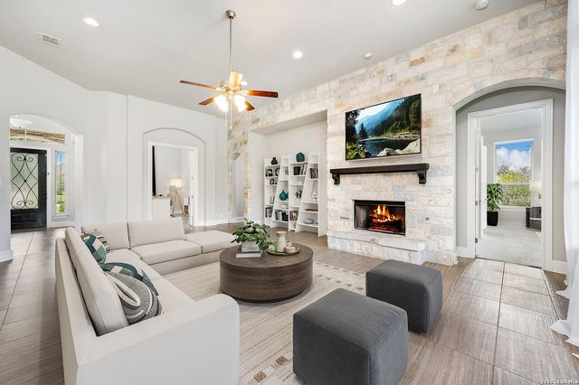 28930 Bearcat, Boerne, TX 78006