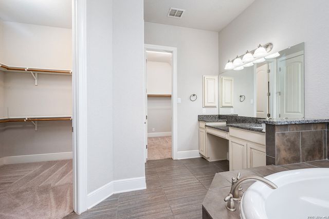 28930 Bearcat, Boerne, TX 78006