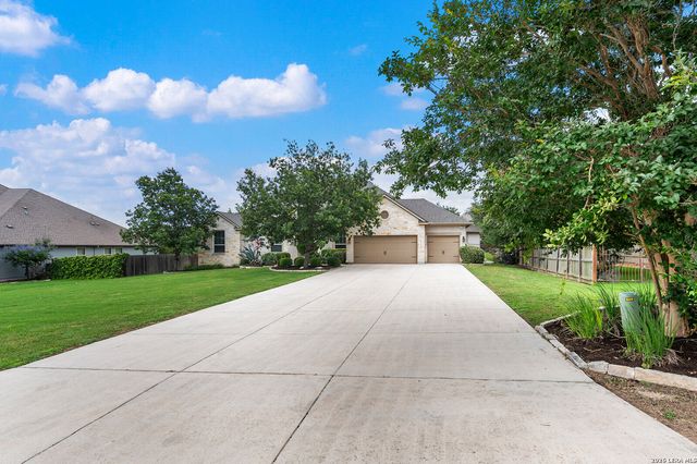 28930 Bearcat, Boerne, TX 78006
