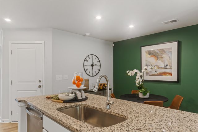 1277 Forestbrook Lane, Spartanburg, SC 29303