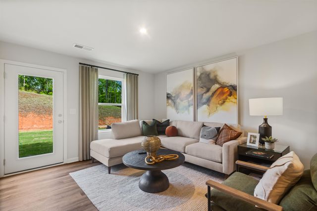 1277 Forestbrook Lane, Spartanburg, SC 29303