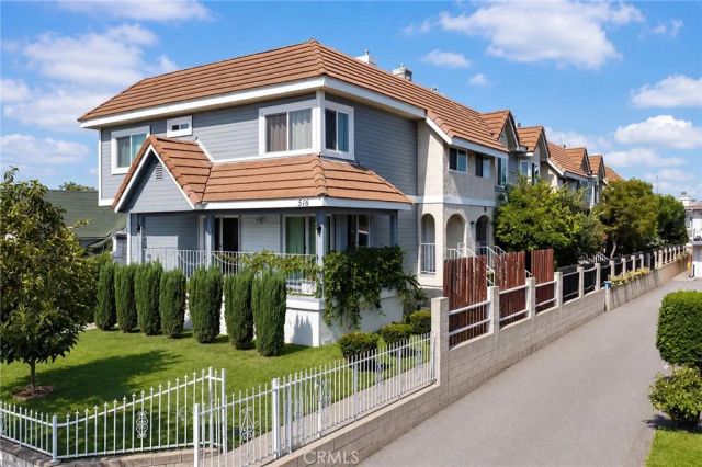 516 N Moore Avenue F, Monterey Park, CA 91754