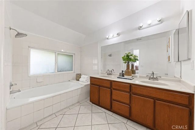 516 N Moore Avenue F, Monterey Park, CA 91754