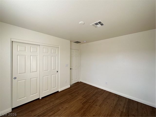 4475 DAYS CREEK Avenue, Las Vegas, NV 89141