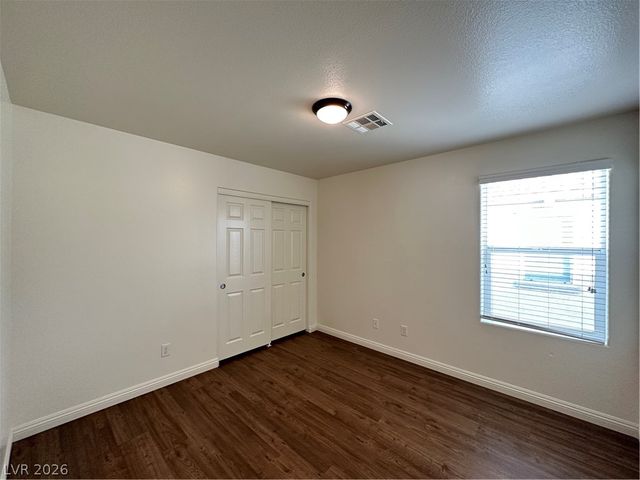 4475 DAYS CREEK Avenue, Las Vegas, NV 89141