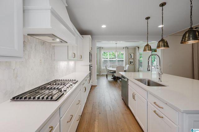 2756 BLACKRIDGE LANE, Hoover, AL 35244