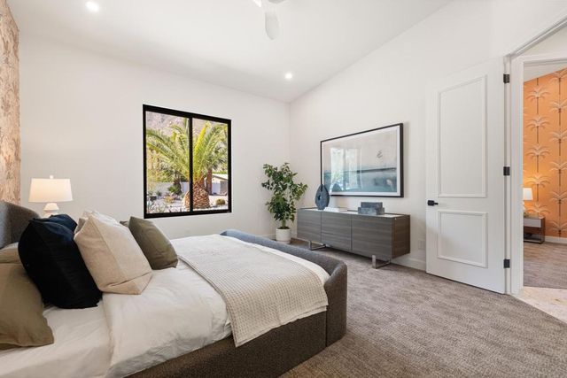 968 N Rose Avenue, Palm Springs, CA 92262