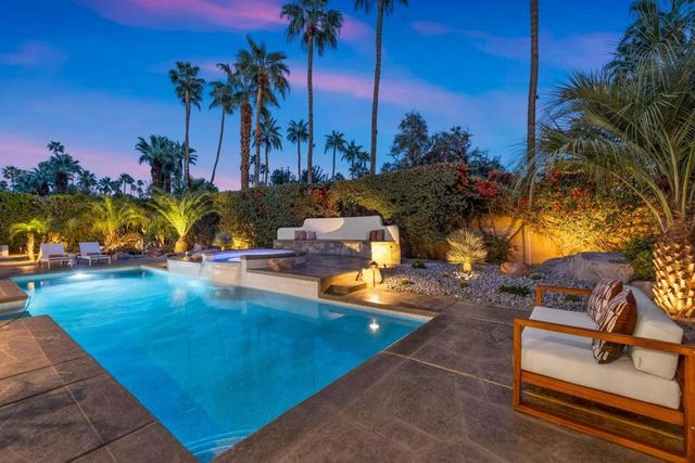 968 N Rose Avenue, Palm Springs, CA 92262