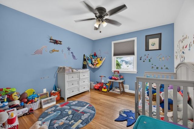 870 Crescent Dr, Rahway City, NJ 07065