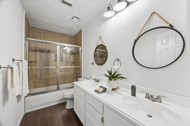 3909 Greenwood Drive, Pearland, TX 77584