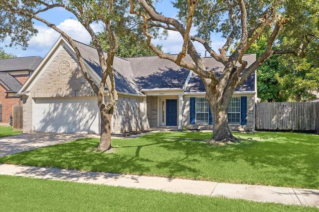 3909 Greenwood Drive, Pearland, TX 77584