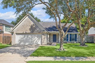 3909 Greenwood Drive, Pearland, TX 77584