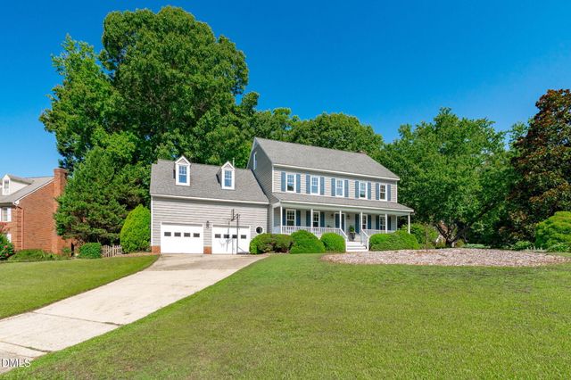 100 Lively Court W, Cary, NC 27511