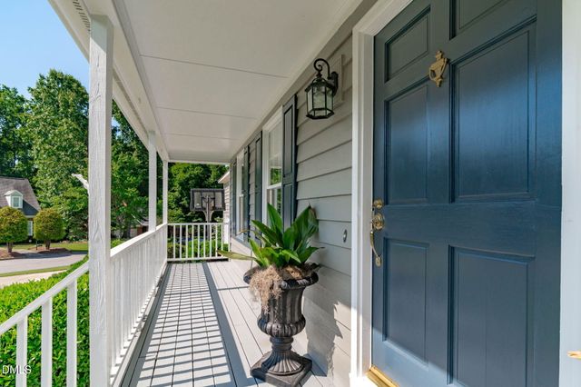 100 Lively Court W, Cary, NC 27511