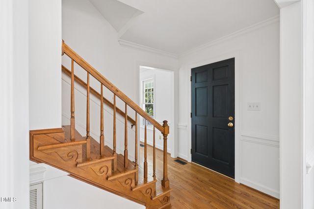 100 Lively Court W, Cary, NC 27511