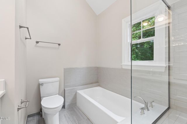 100 Lively Court W, Cary, NC 27511