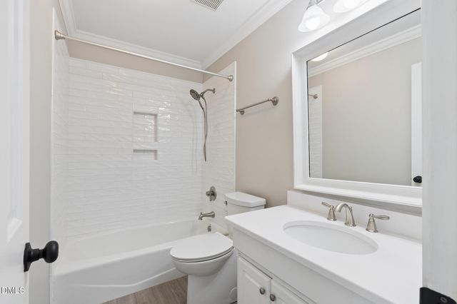 100 Lively Court W, Cary, NC 27511