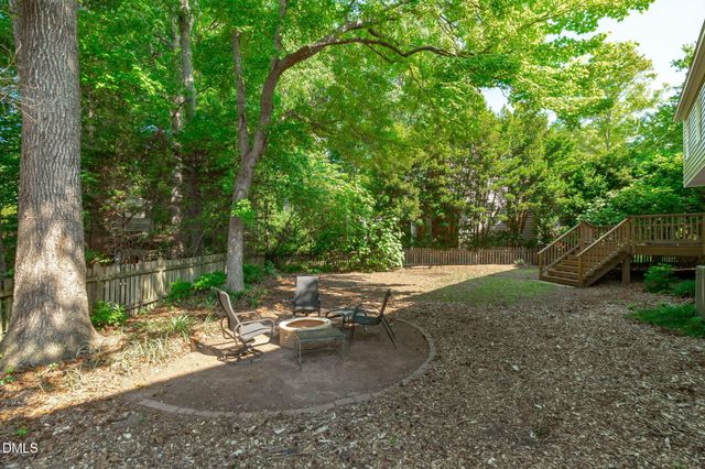100 Lively Court W, Cary, NC 27511