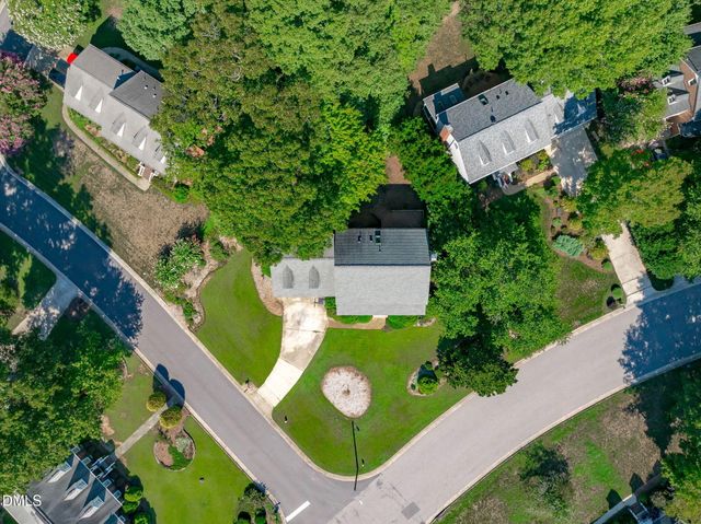 100 Lively Court W, Cary, NC 27511