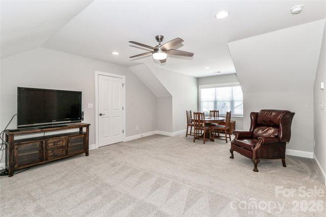 122 Wellspring Way, Mooresville, NC 28117