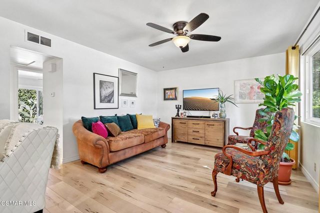 1725 Sequoia Avenue, Simi Valley, CA 93063