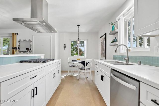 1725 Sequoia Avenue, Simi Valley, CA 93063