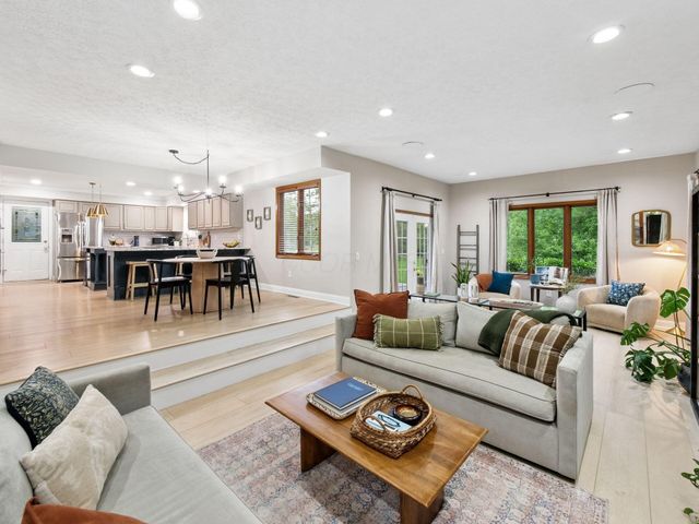 16 Olentangy Ridge Place, Powell, OH 43065