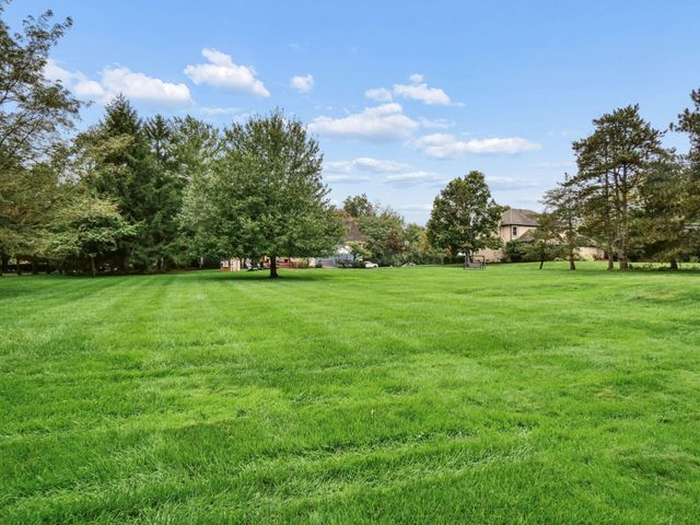16 Olentangy Ridge Place, Powell, OH 43065