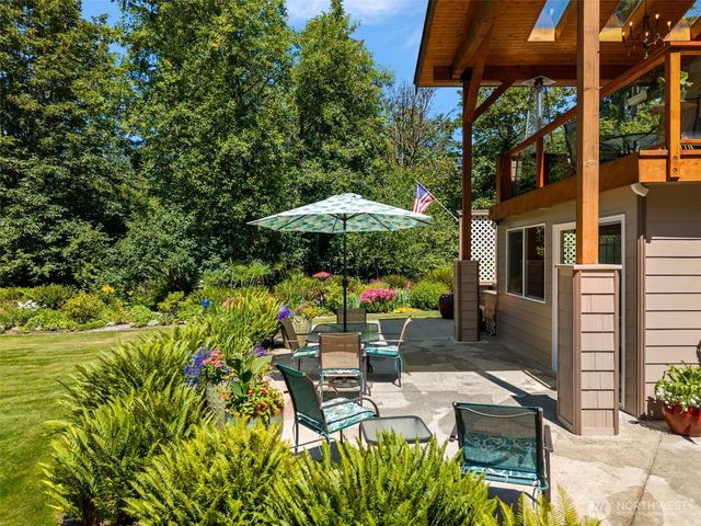 17729 S Tapps Drive E, Lake Tapps, WA 98391