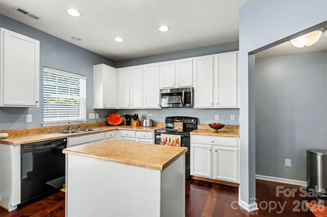 3315 Ashley View Drive, Charlotte, NC 28213